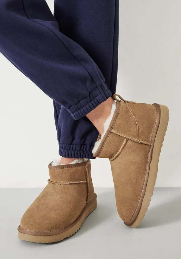 Ultra Mini Sheepskin Boots